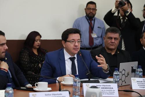 El diputado Julio H&eacute;ctor Estrada, presidente de la Comisi&oacute;n de Finanzas del Congreso propuso crear una iniciativa de ley para apoyar la solicitud del TSE en temas presupuestarios. (Foto: Organismo Legislativo) 