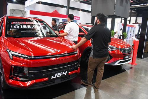 Grupo Codaca, Expo Motor, veh&iacute;culos, motocicletas, transporte, tecnolog&iacute;a, F&oacute;rum Majadas, Guatemala, Soy502