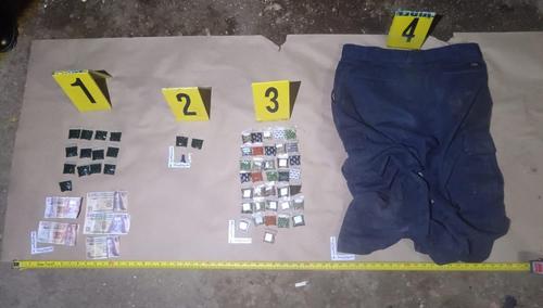 En el inmueble allanado se encontraron presuntas drogas. (Foto: MP)