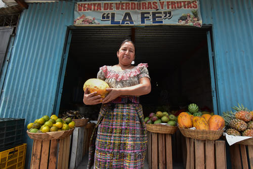 Manuela Guti&eacute;rrez ha hecho emprendimientos con las remesas que le env&iacute;a su esposo desde Nueva York. (Foto: Estuardo Paredes/Colaborador)