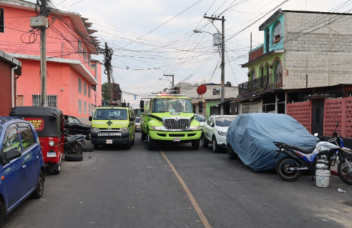 Varias unidades se presentaron al lugar. (Foto: Bomberos Municipales)
