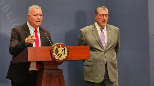 Bernardo Ar&eacute;valo, baja de precios, gasolina E10, etanol, Gobierno, implantaci&oacute;n mezcla E10, 03