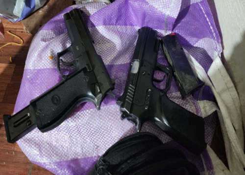 Las armas fueron incautadas para fortalecer las investigaciones en curso. (Foto: Nuestro Diario)