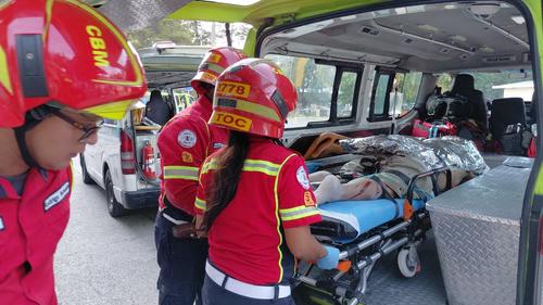 La v&iacute;ctima fue identificada como: Cruz Zarse&ntilde;o P&eacute;rez. (Foto: Bomberos Municipales)
