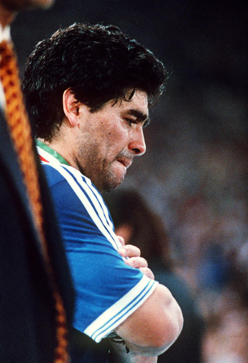 Diego Maradona mencionaba el "gol que nunca fue" de la final de 1966 para defenderse contra las cr&iacute;ticas inglesas sobre su "Mano de Dios" en 1986.