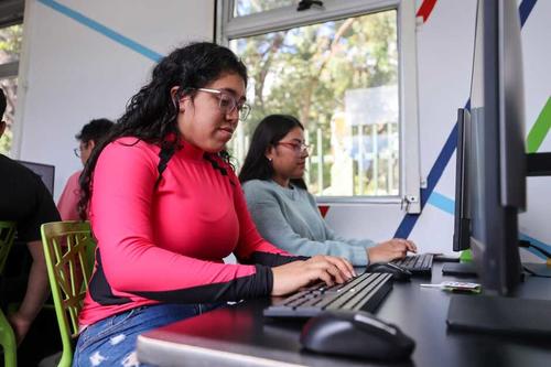 Calendario del Bus del Empleo: plazas laborales en toda la ciudad. (Foto: Cortes&iacute;a/Municipalidad de Guatemala)