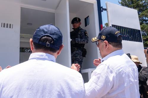 Sistema Penitenciario, Ministerio de Gobernaci&oacute;n, Gobierno, Bernardo Ar&eacute;valo, Marco Antonio Villeda, unidades m&oacute;viles, 03