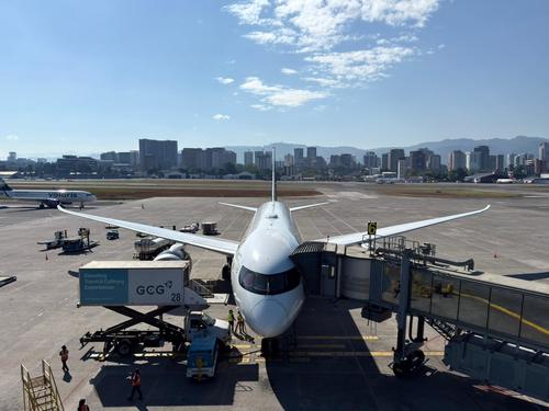 El avi&oacute;n aterriz&oacute; en el Aeropuerto Internacional La Aurora con 247 pasajeros. (Foto: DGAC)