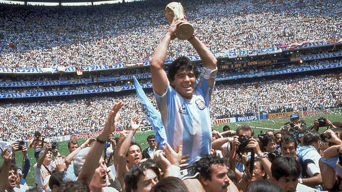 M&eacute;xico 1986 populariz&oacute; la "ola" en los estadios. 