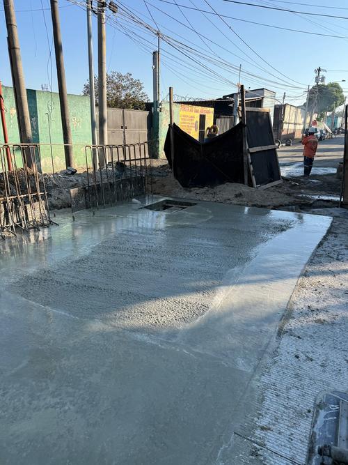 Finaliz&oacute; la fundici&oacute;n de la rampa de acceso y salida en zona 7. (Foto: CIV)