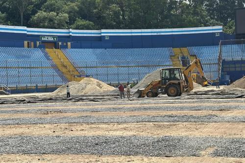 Las autoridades anunciaron la instalaci&oacute;n de 27 mil butacas en el estadio, aunque actualmente solo hay autorizaci&oacute;n para 18 mil 313 asientos. (Foto: Archivo/Soy502) 