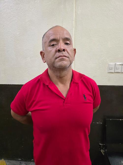 El detenido fue identificado como: William Orlando Diaz Gomez. (Foto: PNC)