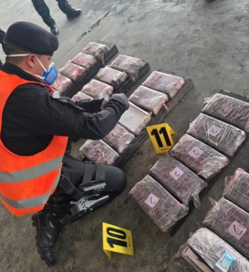 El cargamento estaba valorado en m&aacute;s de Q20 millones. (Foto: PNC)