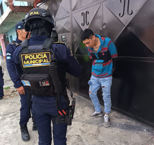 Tres hombres fueron neutralizados tras ser se&ntilde;alados de robo. (Foto: Redes Sociales).