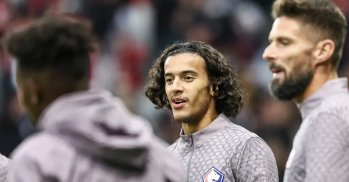 En mayo de 2026, la FIFA aprob&oacute; el cambio de federaci&oacute;n a Ayyoub Bouhaddi y fue incluido en la lista de convocados de los "Leones del Atlas".
