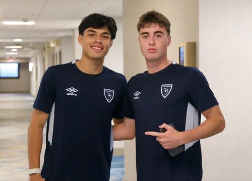 Matt Evans (derecha) y Olger Escobar han compartido desde categor&iacute;as inferiores en la selecci&oacute;n de Guatemala. (Foto: redes)
