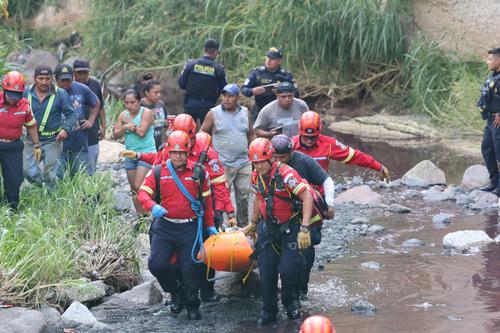 El hombre habr&iacute;a ca&iacute;do desde una altura aproximada de 20 metros. (Foto: CMB)