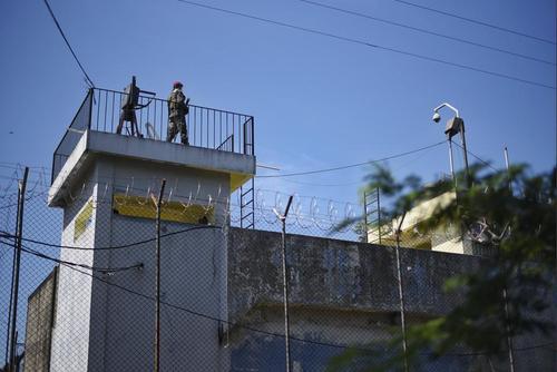 Durante su discurso, Ar&eacute;valo se refiri&oacute; a las incautaciones de estupefacientes, la aplicaci&oacute;n de cuatro proyectos que incluyen el fomento de la denuncia an&oacute;nima y el fortalecimiento del control penitenciario. (Foto: Archivo/PNC)
