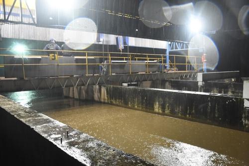 En esta represa fue localizado el cuerpo. (Foto: Erick Colop/colaborador)