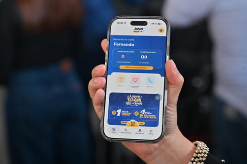 UNO, Tiendas PRONTO, lanzamiento, UNO Plus, plataforma, combustible, Navidad, App Store, Google Play, Guatemala, Soy502