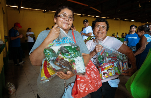 GTA, Supermercado Suma, Incaparina, Entre Hermanos, Nos Hechamos la Mano, alimento, familias, Guatemala, Soy502
