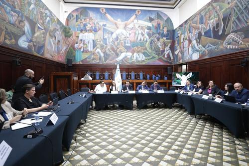 La Comisi&oacute;n de Econom&iacute;a y Comercio Exterior del Congreso y el sector privado analizan avances del Acuerdo de Comercio Rec&iacute;proco con Estados Unidos. (Foto: Organismo Legislativo)