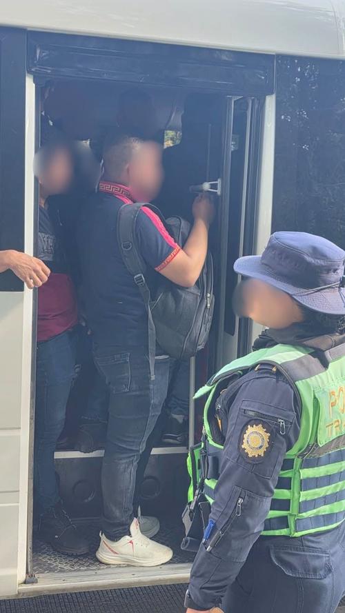(Foto v&iacute;a: Polic&iacute;a Nacional Civil de Tr&aacute;nsito)

