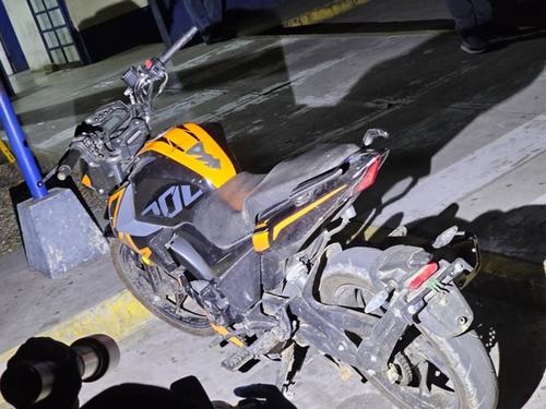 Uno de los ahora capturados se movilizaba en esta motocicleta. (Foto: PNC)