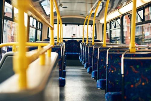 La flota de autobuses en la ciudad de Guatemala cay&oacute; de cerca  3,000 unidades antes de la pandemia a apenas 789 en circulaci&oacute;n. (Foto ilustrativa: Shutterstock)