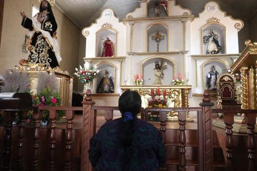 La imagen de San Luis es venerada por los fieles en su altar mayor de la parroquia que lleva su nombre. (Foto: Oswaldo Cop/Colaborador)