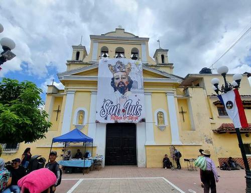 Templo de San Luis Rey de Francia donde se venera al patrono de los salcajense. (Foto: Oswaldo Cop/Colaborador)