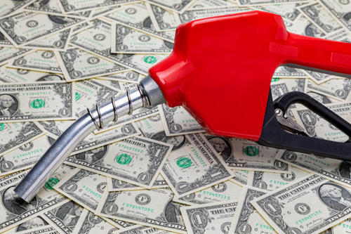 Los precios de los combustibles se han visto afectados tras la guerra. (Foto ilustrativa: iStock)