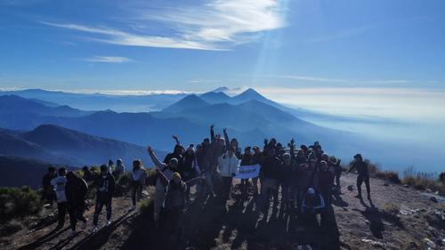 Descubre la biodiversidad y los paisajes volc&aacute;nicos que resguarda el majestuoso volc&aacute;n Santo Tom&aacute;s entre los departamentos de Quetzaltenango, Suchitep&eacute;quez y Solol&aacute;. (Foto: Viajes Xela GT)