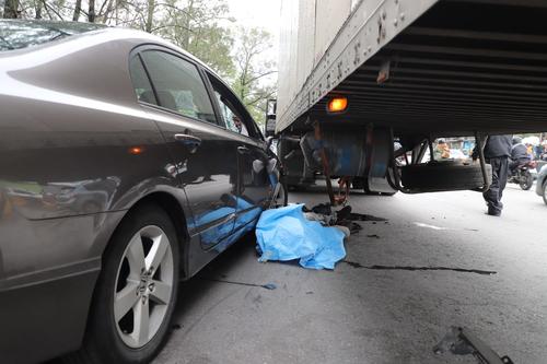 Una persona muri&oacute; por politraumatismo durante el incidente armado. (Foto: CBM)