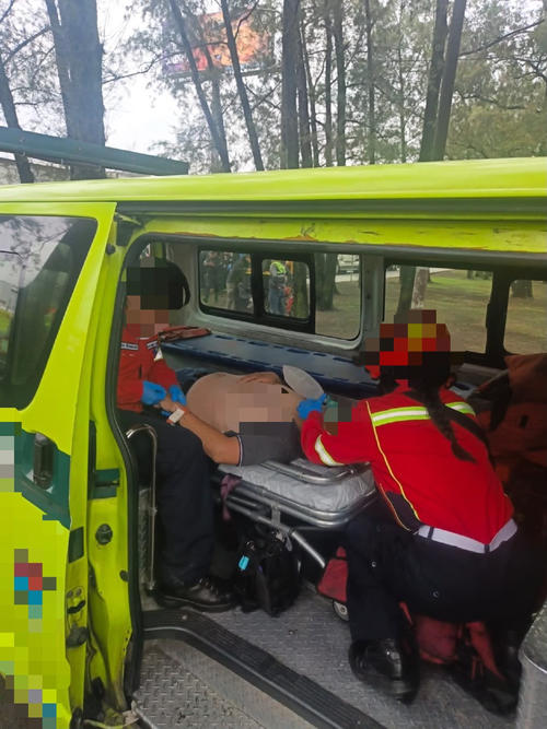 Un conductor result&oacute; herido de bala. (Foto: PMT)