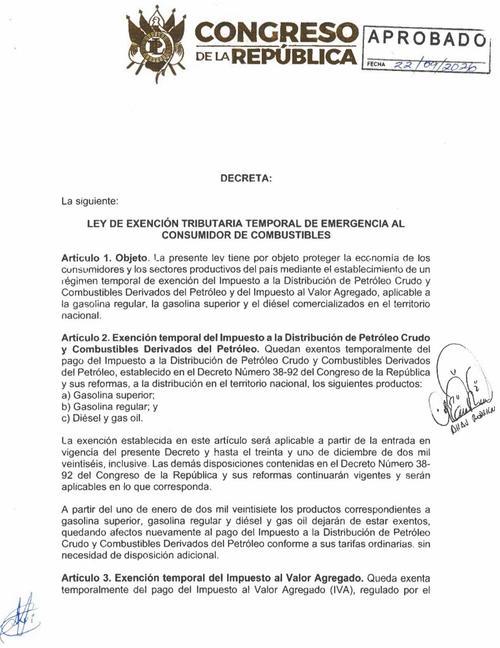 El decreto exonera temporalmente impuestos a los combustibles hasta el 31 de diciembre 2026 o hasta agotar los fondos. (Imagen: captura de pantalla/Organismo Legislativo)