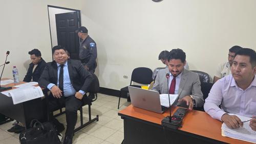 El Juzgado de Primera Instancia Penal de Retalhuleu resolvi&oacute; ligar a seis se&ntilde;alados de incurrir en el delito de atentado contra la seguridad de los servicios. (Foto: Cortes&iacute;a/Soy502)