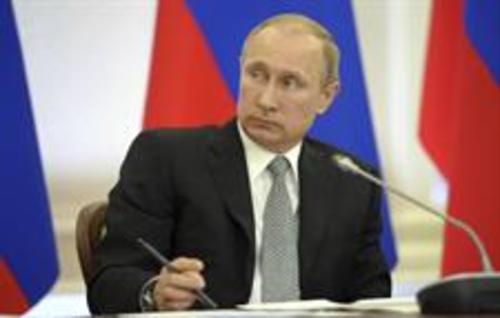 El presidente de Rusia Vladimir Putin, ya hab&iacute;a prohibido antes el uso de palabras malsonantes en los medios de comunicaci&oacute;n escritos y audiovisuales. (Foto:EFE) 