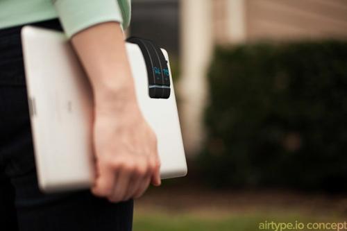 F&aacute;cil de transportar el nuevo dispositivo para eliminar el teclado de tu dispositivo m&oacute;vil.  (Foto: Visual News)