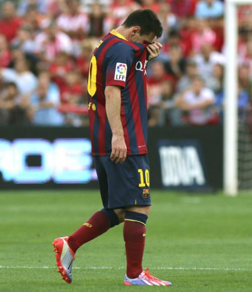 Adem&aacute;s de las cuatro lesiones en los &uacute;ltimos ocho meses, Lionel Messi sufri&oacute; una recarga muscular el 1 de Octubre