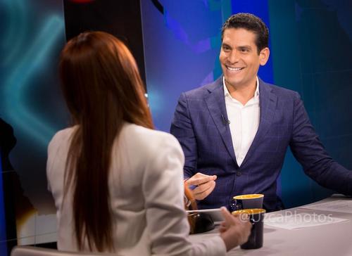 Cala invit&oacute; a la periodista guatemalteca a compartir su historia de &eacute;xito. (Foto: Andres Uzcategui) 