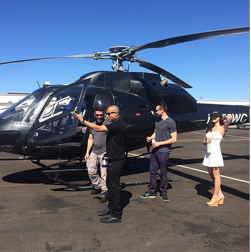 Los juguetes de lujo de Bilzerian son los autos, los aviones, los helic&oacute;pteros y los barcos... todos de verdad. Las Barbies, al parecer, tambi&eacute;n lo vuelven loco. (Foto: Instagram)