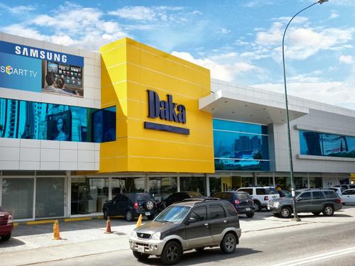 DAKA es la tienda de electrodom&eacute;sticos m&aacute;s grande de Venezuela, actualmente tiene 500 trabajadores directos y cerca de 2000 indirectos.