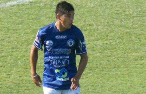 Emanuel Ortega choc&oacute; foto