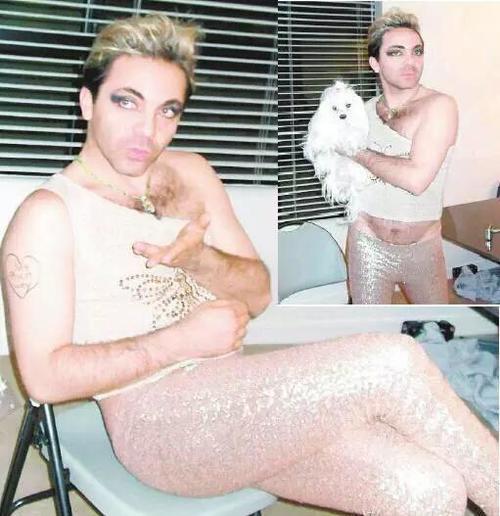 No es la primera vez que el cantante sale my femenino, hace unos meses sali&oacute; vestido de mujer, usando un traje de animadora.