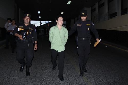 Daniel Iván Méndez Salazar, de 19 años, deberá responder por sus actos. Según el Ministro de Salud, Luis Enrique Monterroso, este es uno de los problemas que atraviesa la institución. (Foto: PNC)