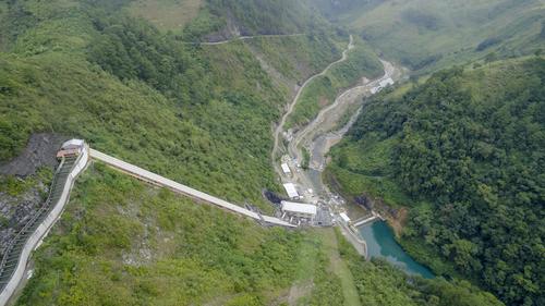 Este proyecto hidroeléctrico busca emplear recursos renovables como el agua para la generación de energía. (Foto: George Rojas/Soy502)