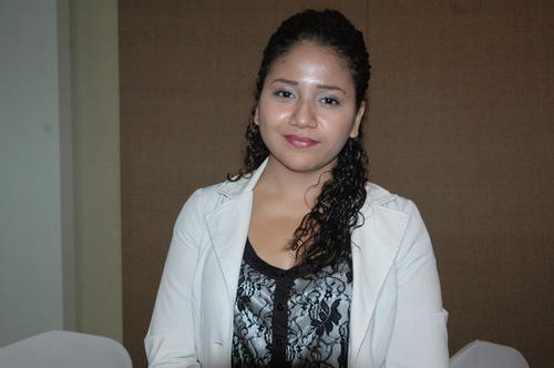 Ana Aguilar, directora de la escuela rural de Nueva Concepci&oacute;n, Escuintla, indic&oacute; que esta es una buena iniciativa para llevar salud a todos los ni&ntilde;os y sus familias con poco acceso a agua potable. (Foto: Fredy Hern&aacute;ndez/Soy502)