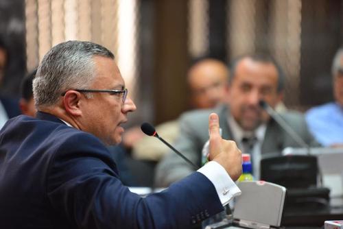 Los documentos y declaraciones que supuestamente respaldan la relaci&oacute;n entre Baldetti y los salvadore&ntilde;os fueron proporcionadas por Estuardo Gonz&aacute;lez. (Foto: Jes&uacute;s Alfonso/Soy502).