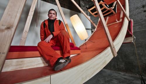 Los artistas deben coordinar sus movimientos cada vez que hacen cosas dentro de la rueda. (Foto: huffingtonpost.com) 